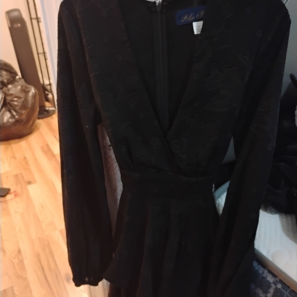 Blue Rain Black Long Sleeve Dress